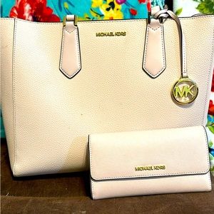 Michael kors purse and wallet